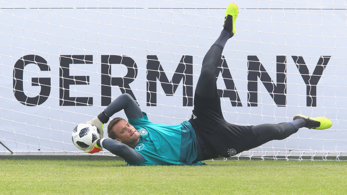 Neuer volverá a las canchas en partido contra Austria
