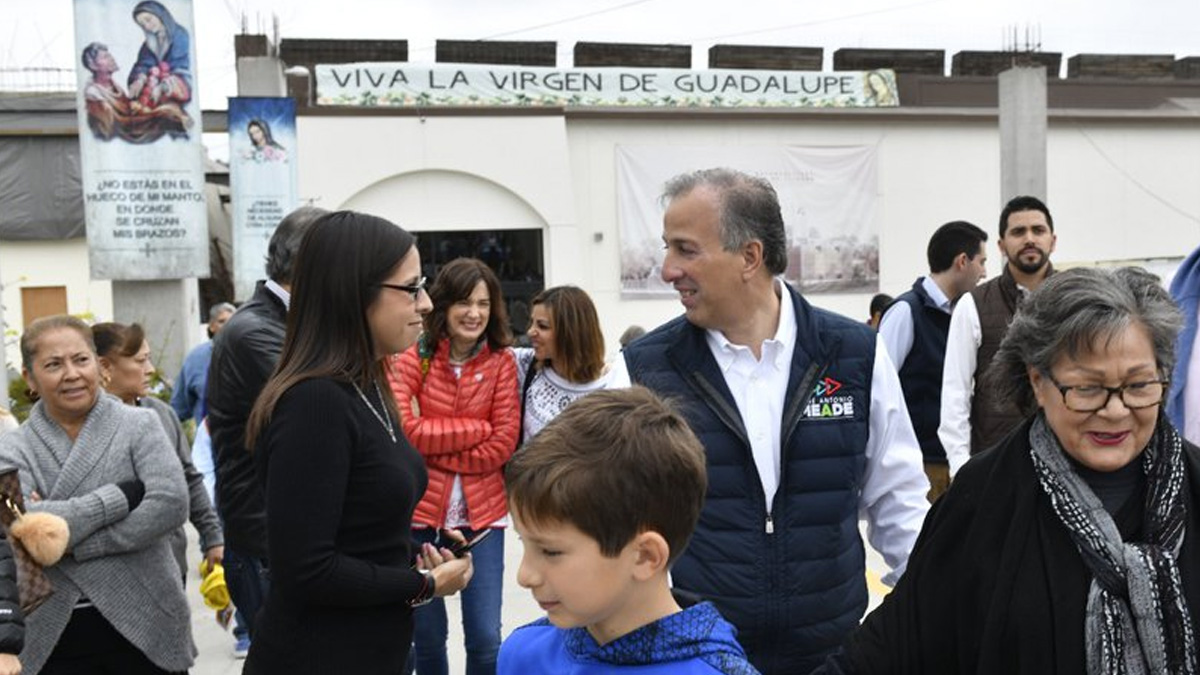 Meade acude a misa en Tijuana