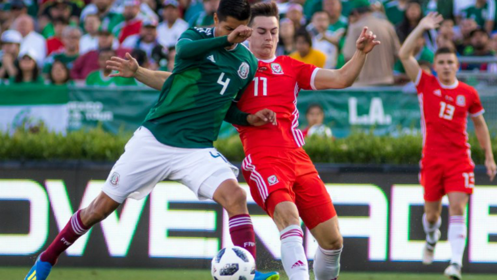 México empata a cero goles con Gales