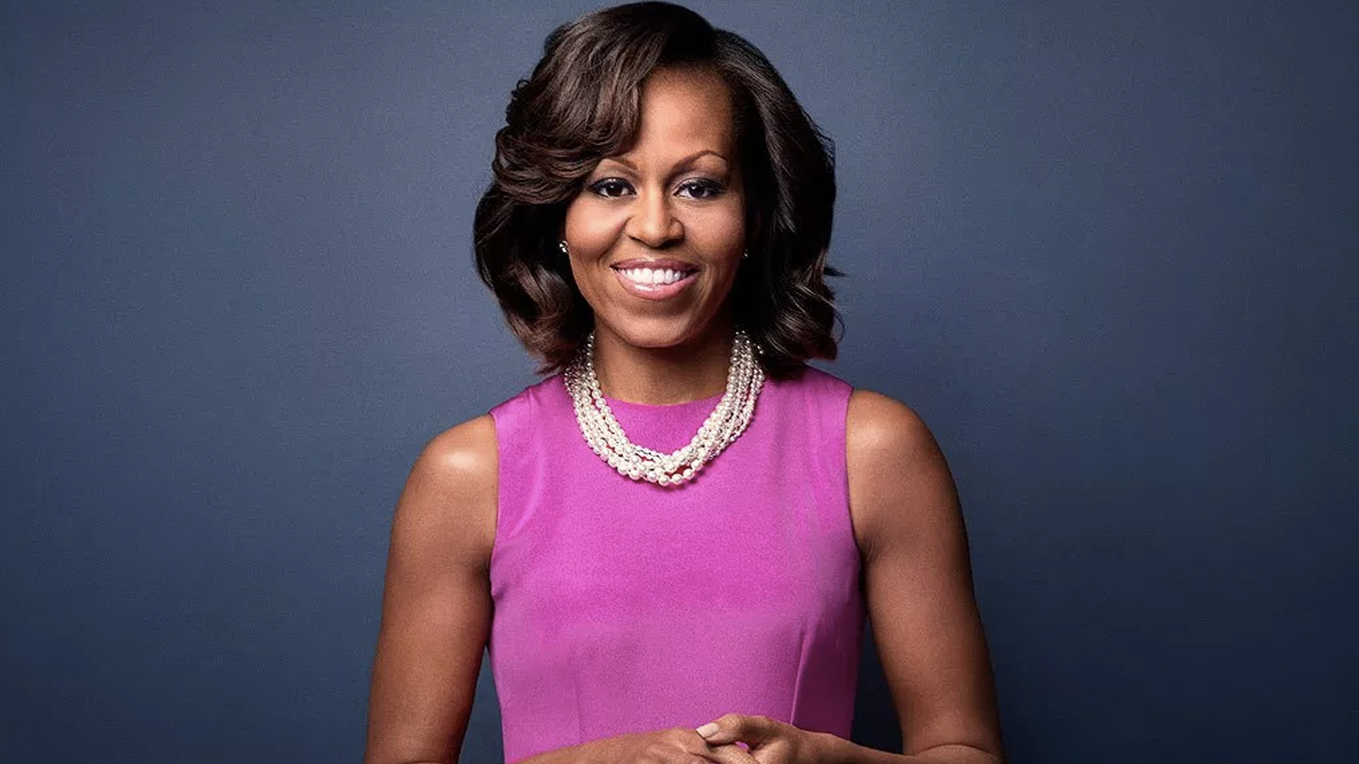 Michelle Obama presentó la portada de su libro