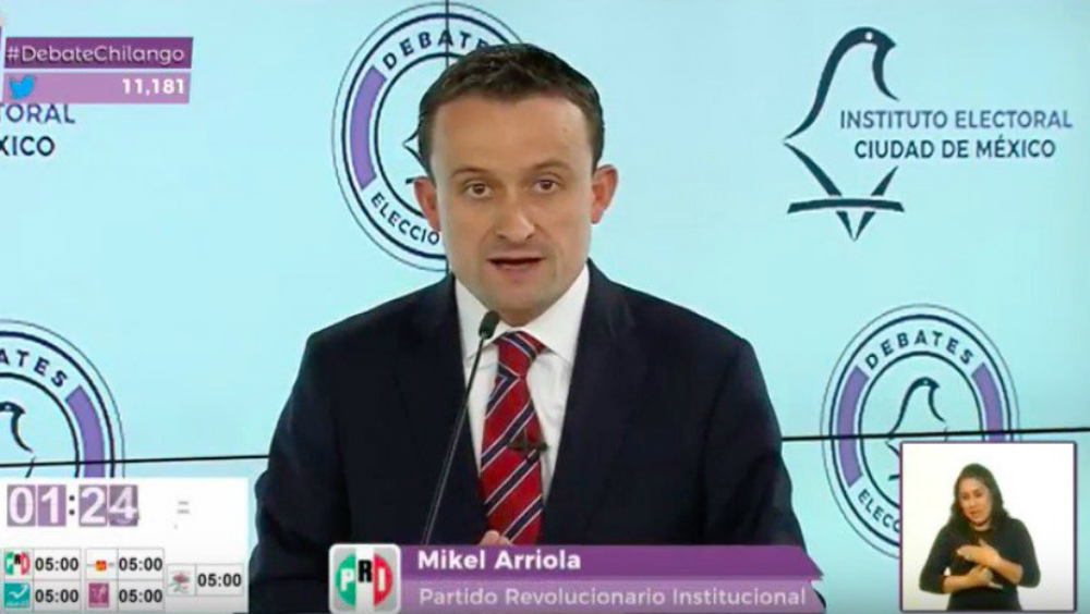 Arriola arremete contra Barrales y Sheinbaum en debate