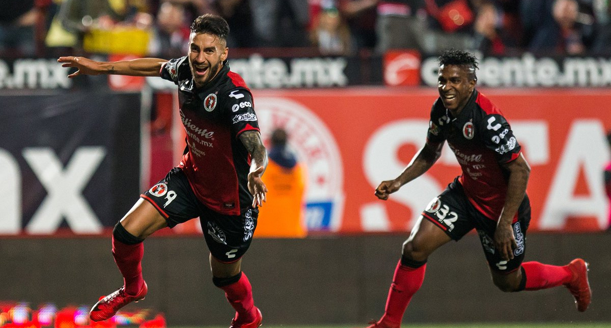 Por sanciones, siete jugadores se perderán el arranque de la Liga MX - miller-bolanos-xolos