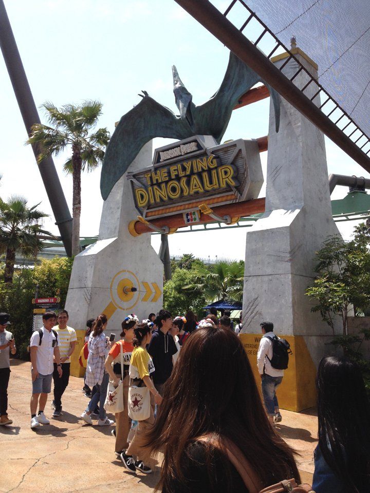 Montaña rusa deja 64 pasajeros suspendidos en el aire - montana-rusa-japon