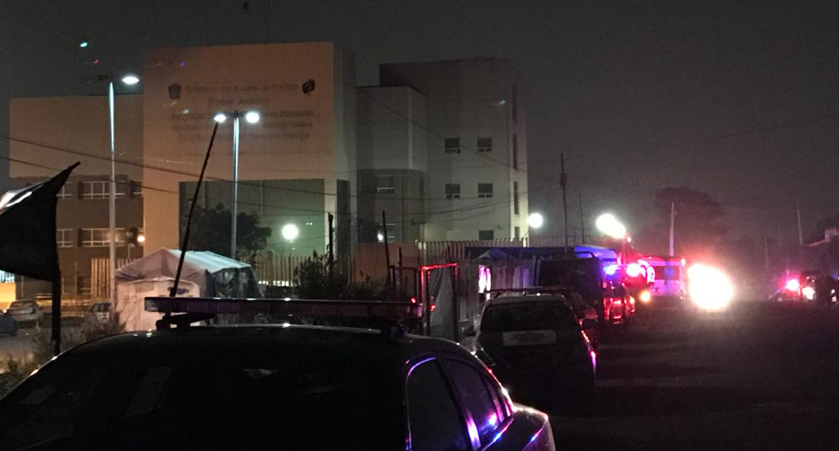 Motín en penal de Texcoco provoca movilización policiaca