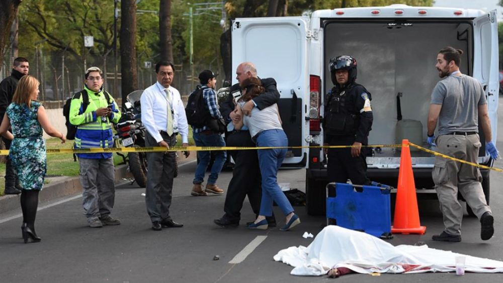 Choque entre moto y auto deja un muerto en Tlalpan