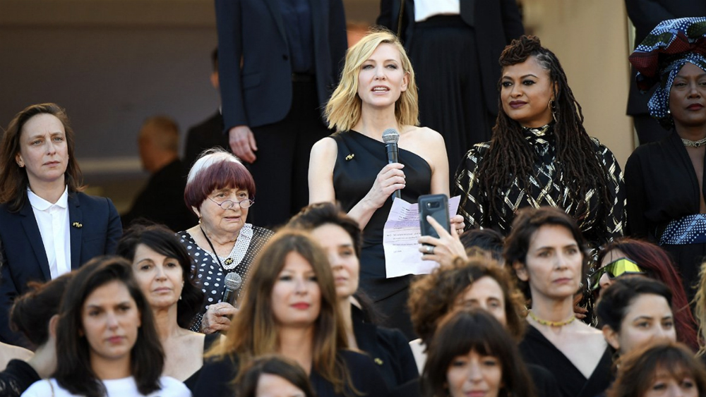 Desfilan en Cannes por igualdad entre hombres y mujeres en el cine - mujeres-cannes-2018
