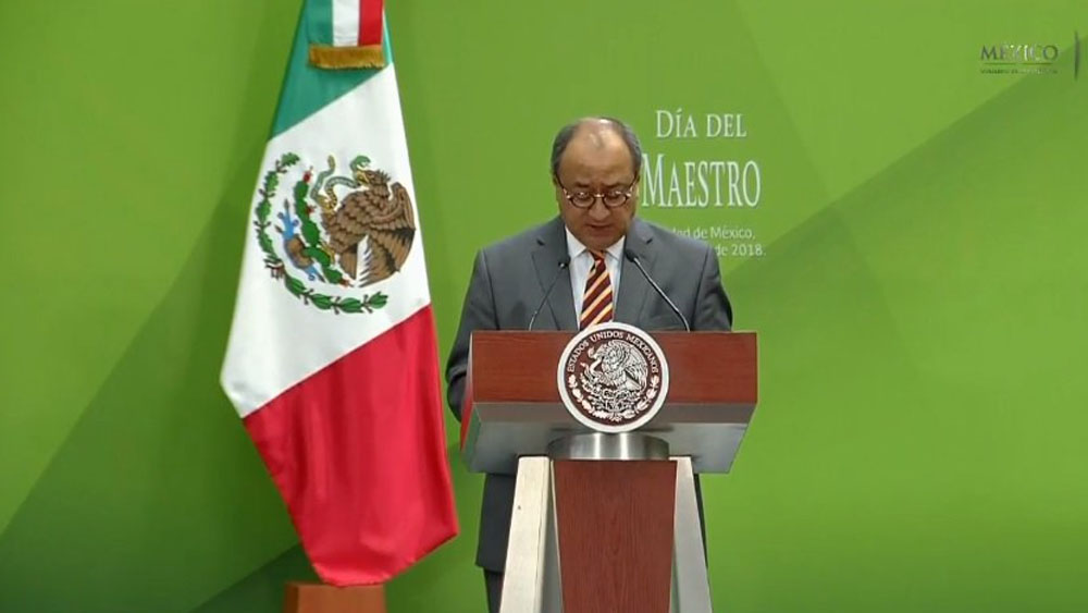 Reforma educativa debe defenderse del oportunismo y la demagogia: SEP