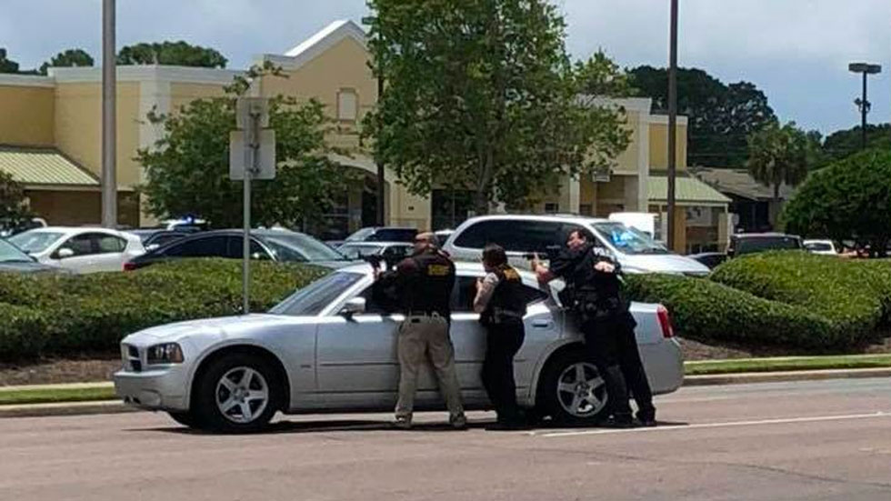 Tiroteo activo en Estados Unidos deja un herido