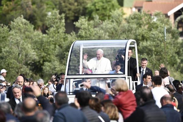 Nomadelfia, la comunidad del amor fraterno - papa-nomadelfia