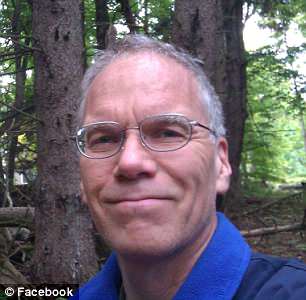 #Video Hombre enfrenta a pareja de sordos en Orlando por perro guía - pelea-avion-orlando-aeropuerto-3