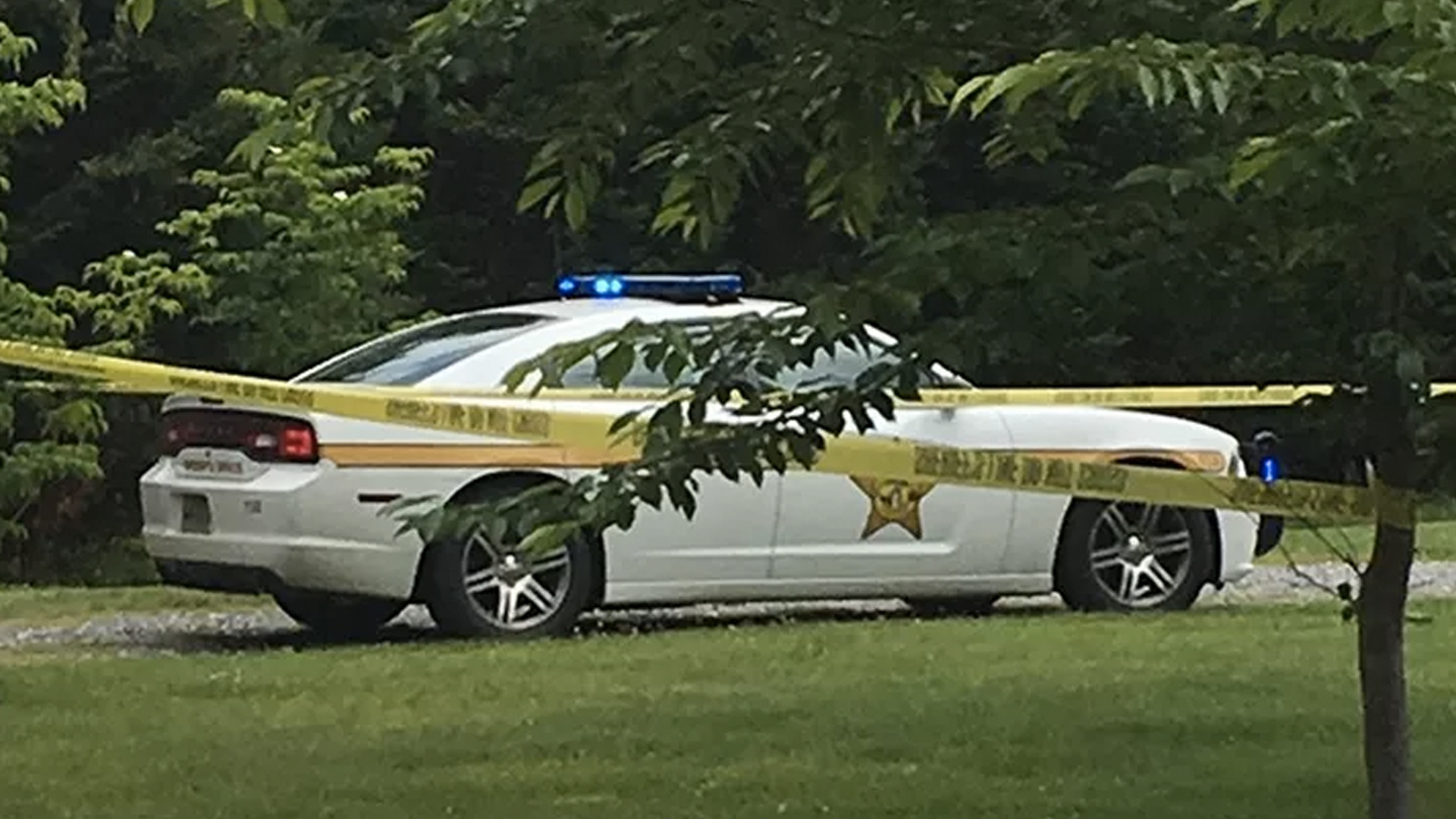 Niño de cuatro años asesina a su hermano de dos cuando jugaba con arma - policia-virginia