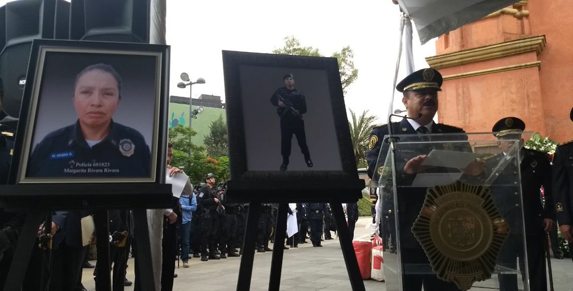 Homenaje a policías muertos en Iztapalapa - policias-caidos-cdmx-melton