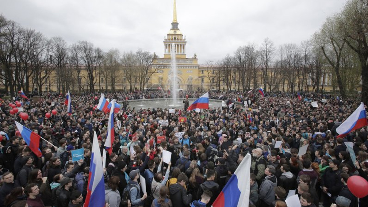 Detienen a más de mil personas por protestas en Rusia