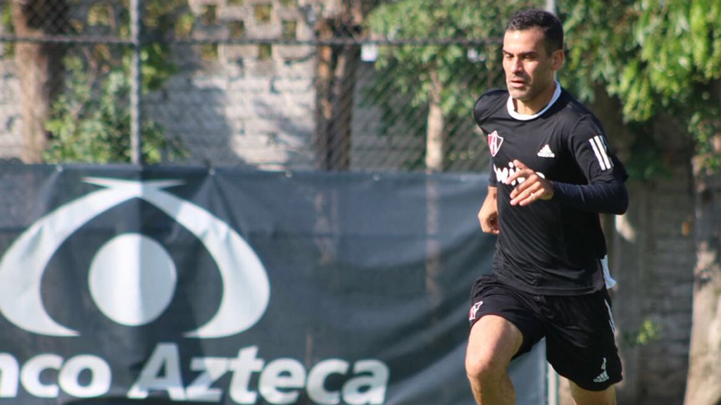 Lanzan la película biográfica de Rafael Márquez