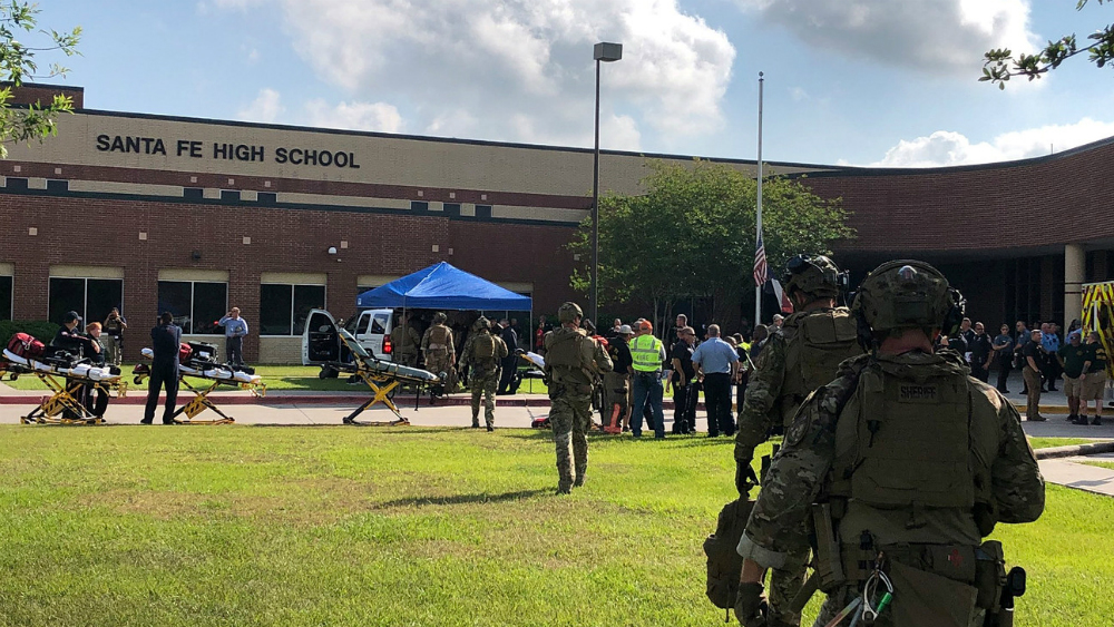 Sobrevivientes de Parkland se solidarizan con víctimas de Sanfa Fe High School