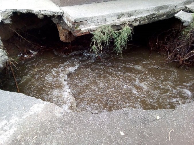 Se abre socavón de 10 metros de diámetro en Tláhuac - socavon-tlahuac-tecomitl-tetelco-4