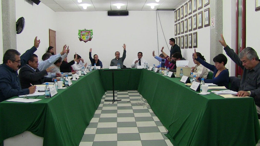 Vinculan a proceso a funcionarios de Texmelucan