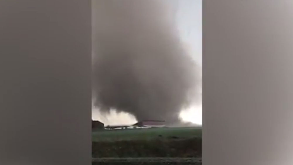 #Video Tornado azota oeste de Alemania