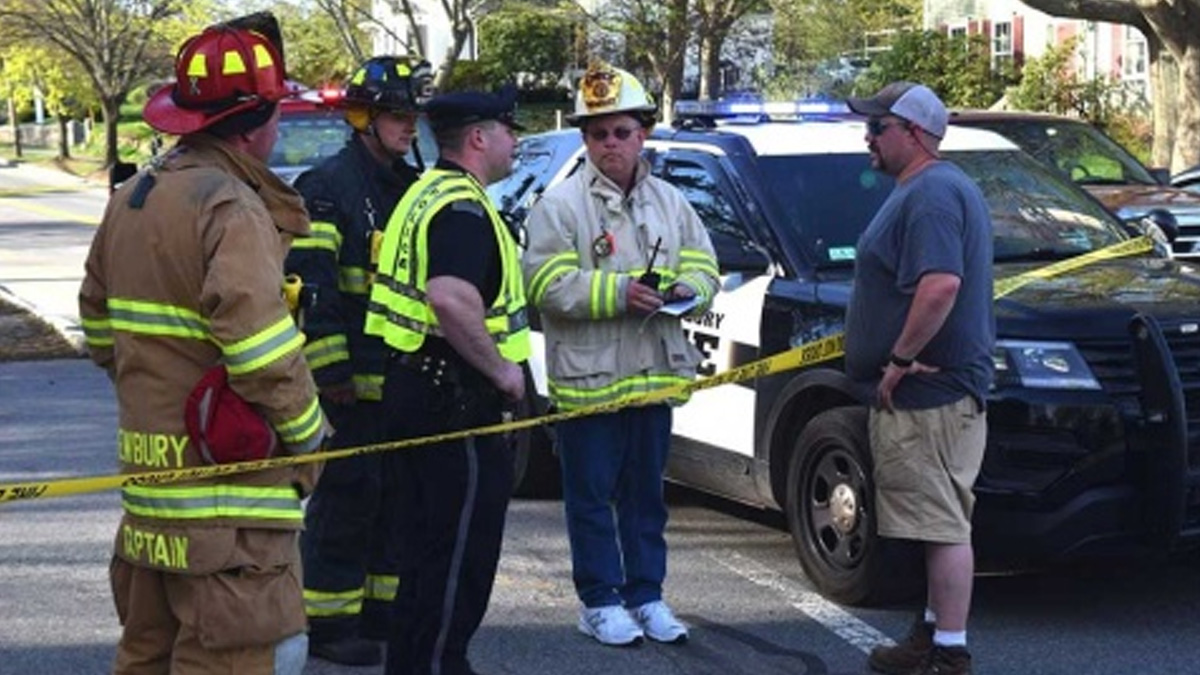 Trabajador de gasolinera se prende fuego en Massachusetts