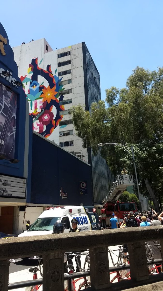 Rescatan a trabajadores suspendidos de andamios en Paseo de la Reforma - trabajadores-andamios-paseo-de-la-reforma-2