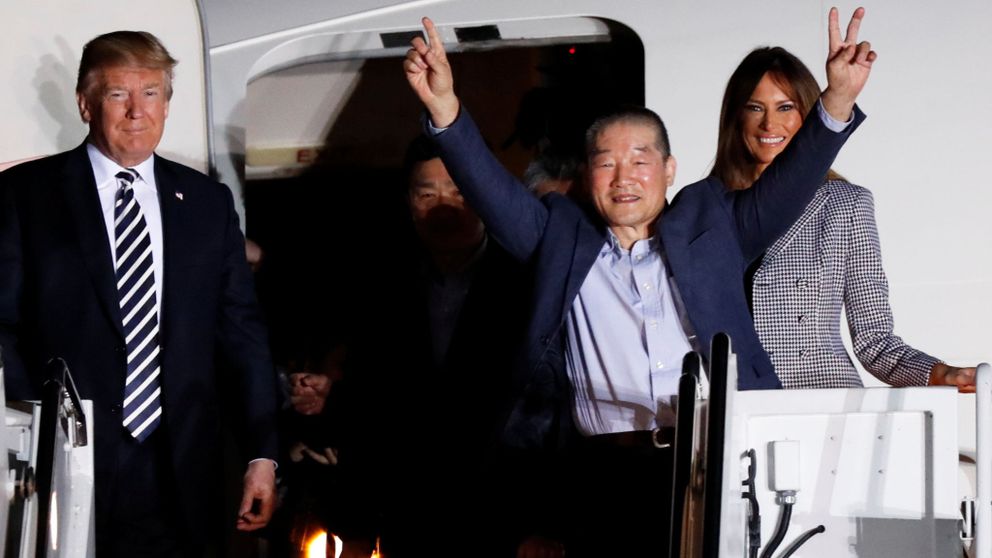 #Video Trump recibe a ciudadanos liberados por Kim Jong-un - trump-corea-del-norte