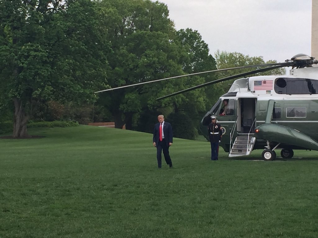 “Hoy honramos la herencia de nuestros vecinos en el sur": Trump - trump-helicoptero
