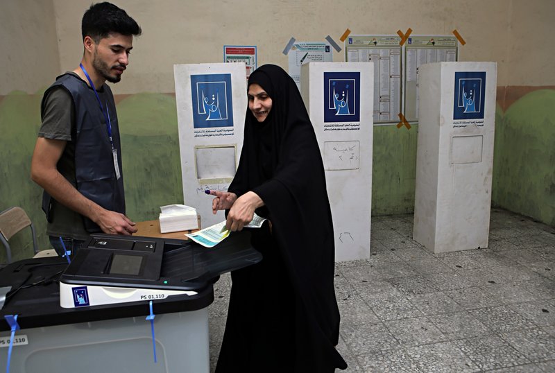 Realizan elecciones en Irak tras derrota del Estado Islámico - urnas-irak2