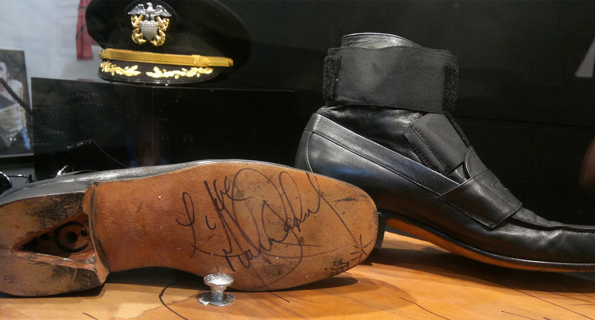 ¿Cómo hizo Michael Jackson el icónico paso de Smooth Criminal? - zapatos-michael-jackson