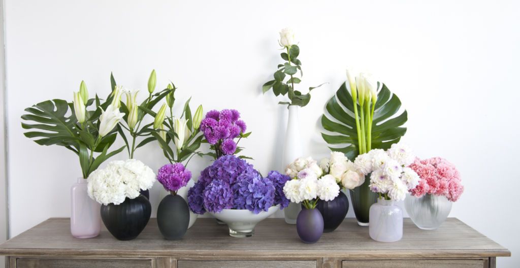 Diez tips para hacer arreglos florales perfectos para tu casa - 3-selecciona-el-florero