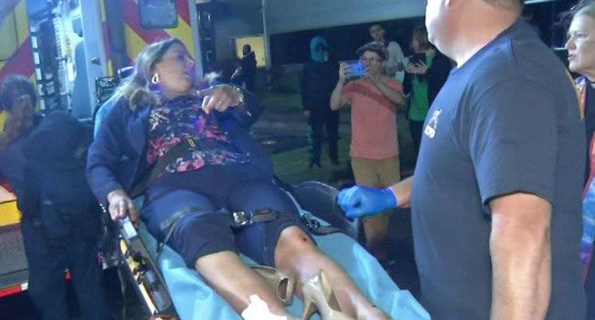 #Video Agente de ICE lesiona a abogada de migrantes