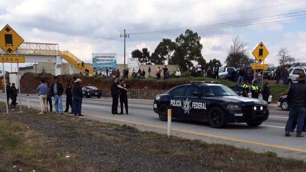Cierran Autopista México-Querétaro tras accidente Cierran Autopista México-Querétaro tras accidente