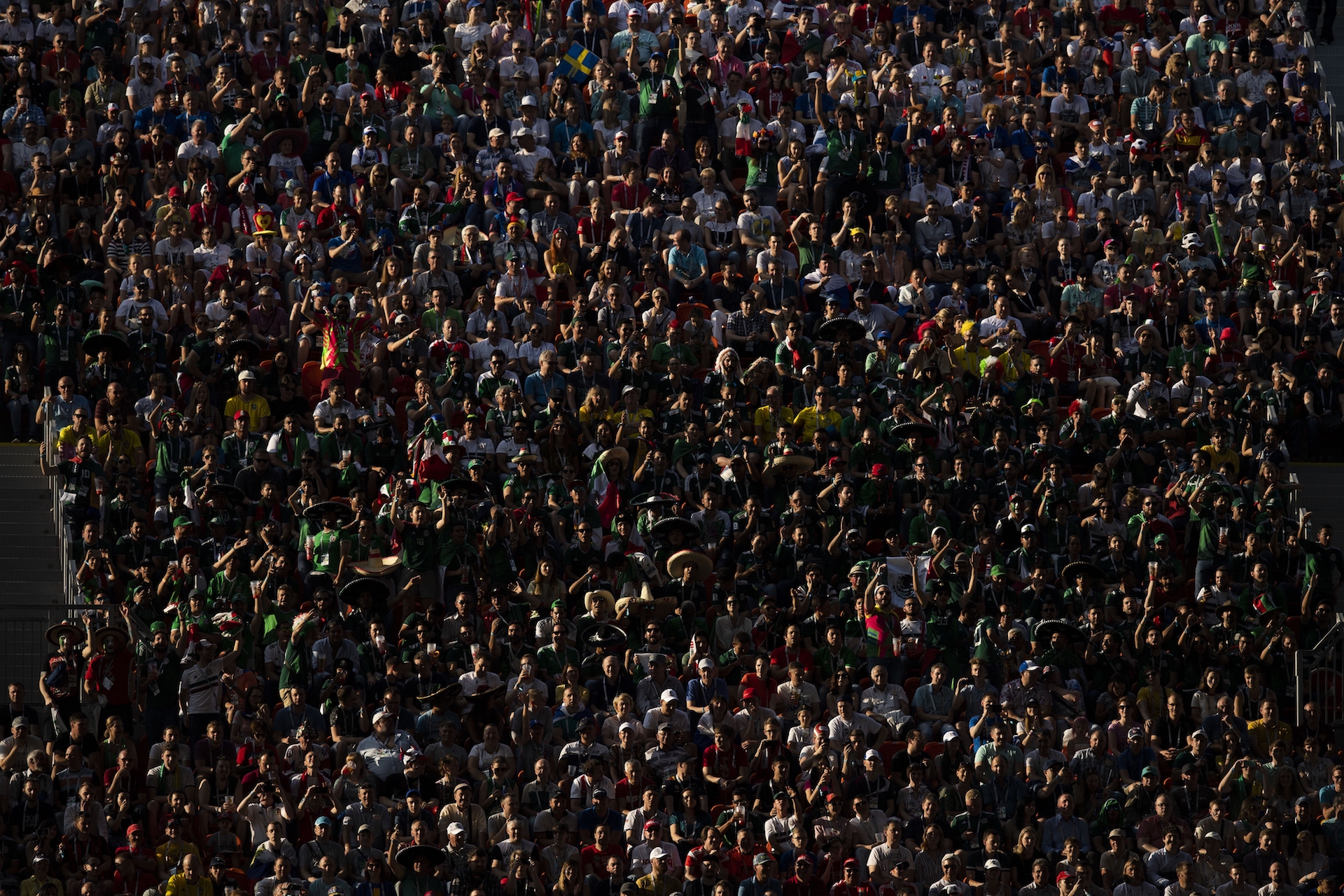 FIFA vuelve a multar a México por conducta de aficionados