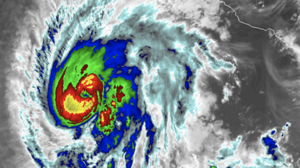 Aletta sube a huracán categoría dos