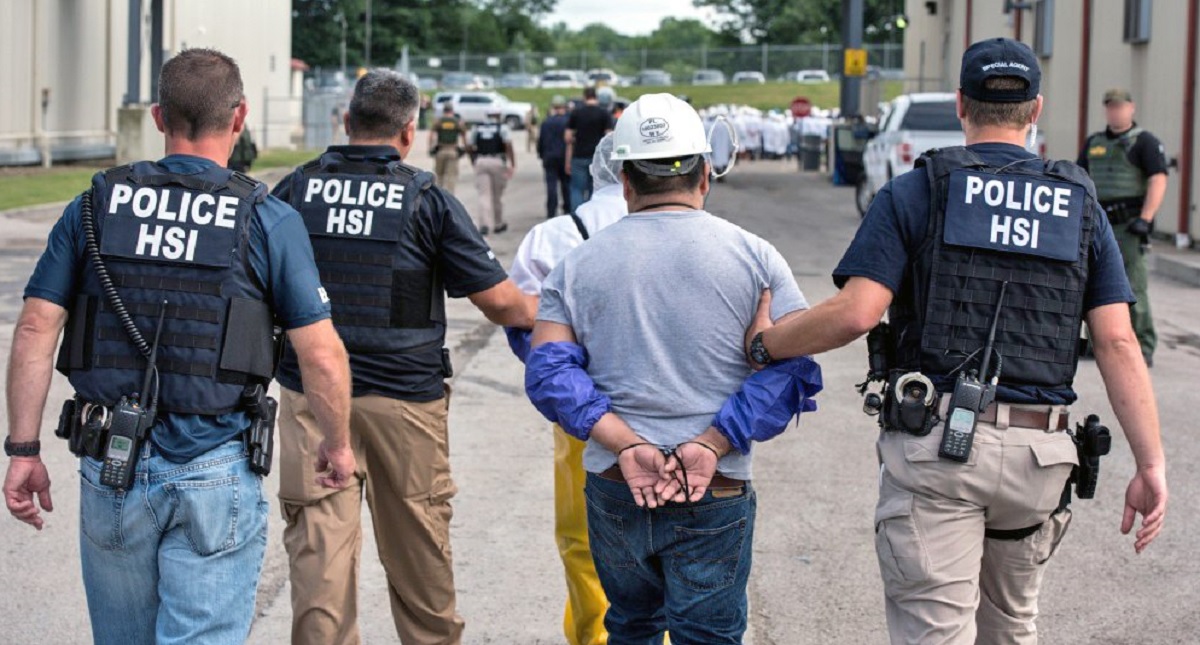Arrestan a 146 inmigrantes en redada de Ohio - arrestan-a-146-inmigrantes-en-redada-de-ohio-eu