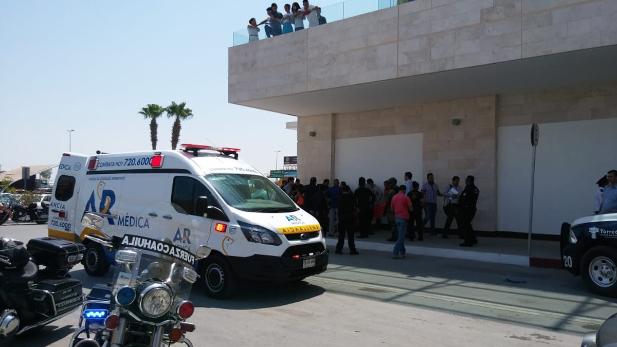 #Video Atacan a director de Derecho de la UAC en Torreón