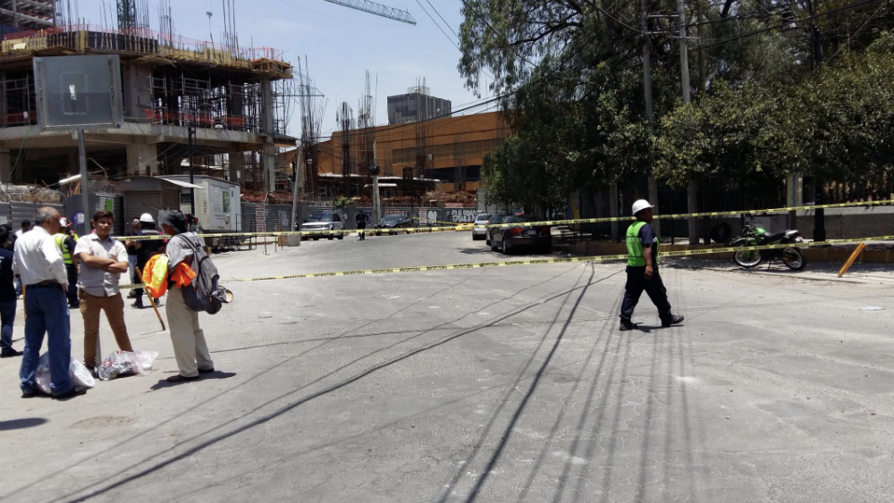 Mueren dos presuntos ladrones atrás de Centro Coyoacán - balacera-costado-centro-coyoacan