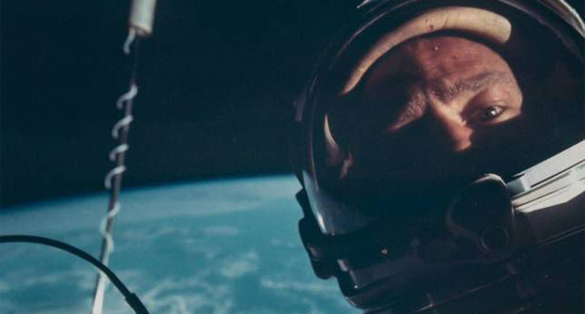 Top 8 de las mejores selfies de los astronautas - buzz-aldrin