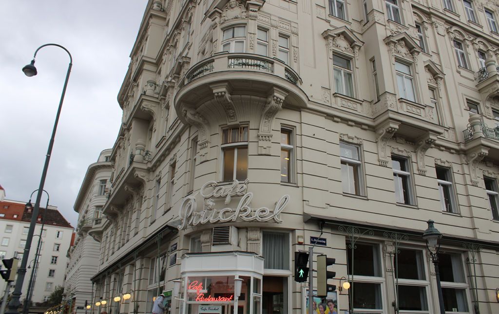 Cuarenta y ocho horas en Viena - cafe-pruckel-1