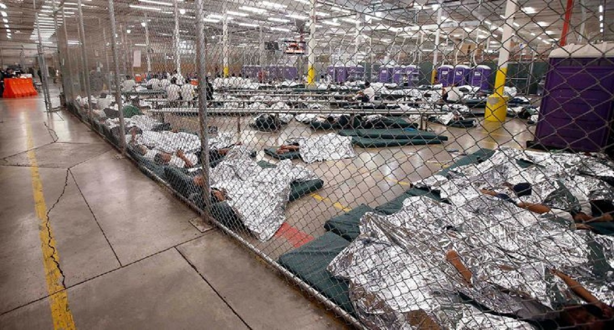 EE.UU. devuelve 364 niños mayores de cinco años a sus padres migrantes