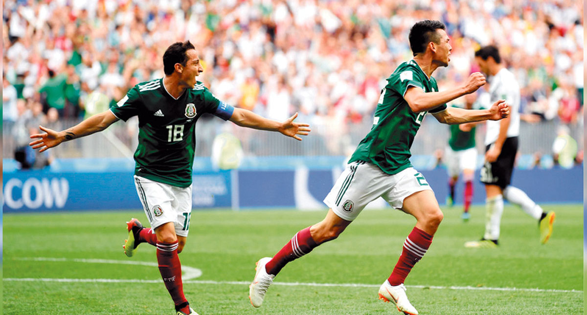 Candidatos felicitan a la Selección de México por pase a octavos