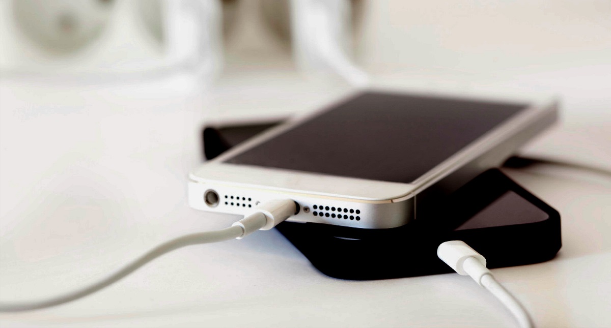 Actualización de iOS incluye bloqueo de USB - cargadores-pirata-para-iphone-danan-importante-chip