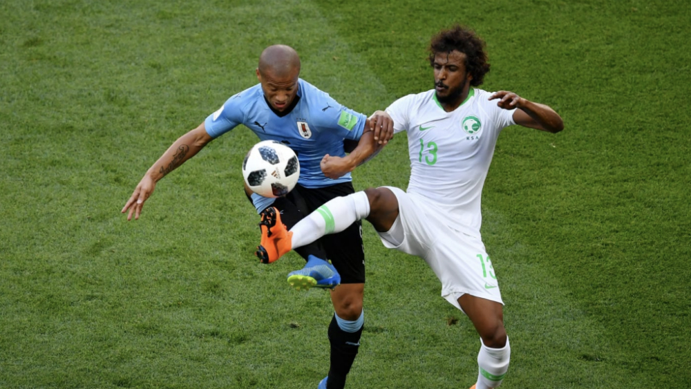 Siguen 14 futbolistas de Liga MX en competencia en el Mundial 2018 - carlos-sanchez-1