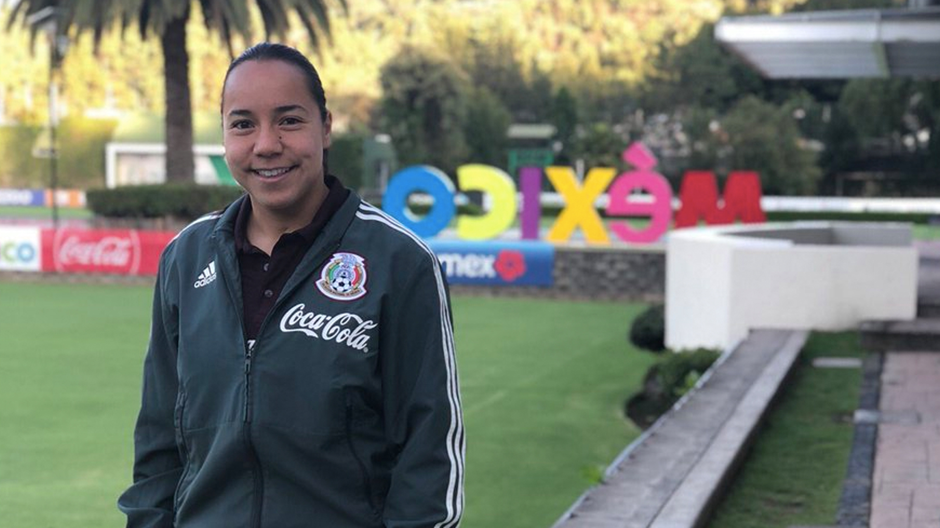 Charlyn Corral, la mejor futbolista mexicana