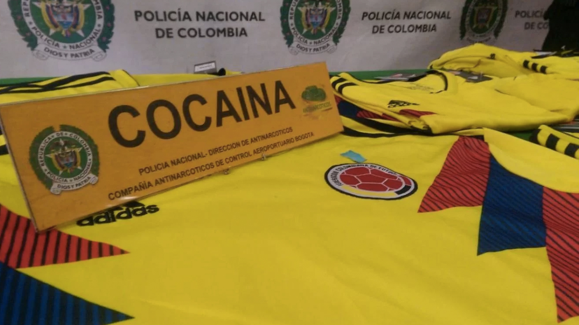 Descubren camisetas colombianas con cocaína - colombia-playeras