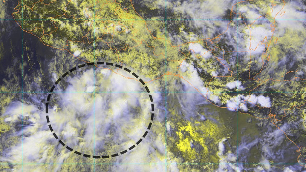 Alertan por tormentas muy fuertes en Guerrero por depresión tropical