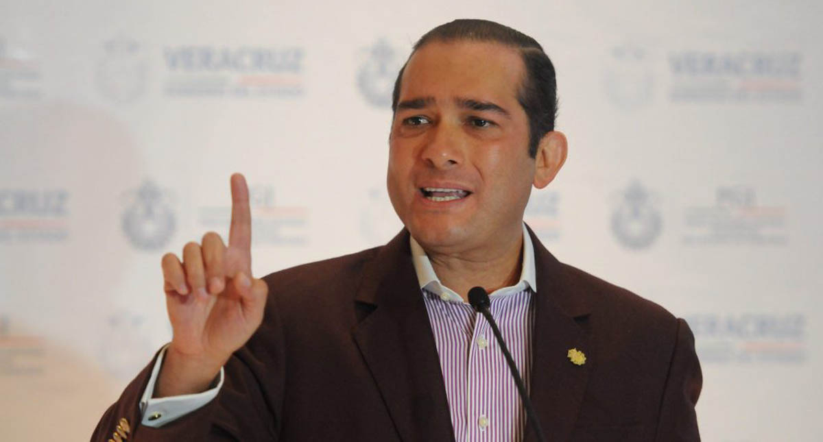 Detienen a exfiscal de Veracruz por desaparición forzada