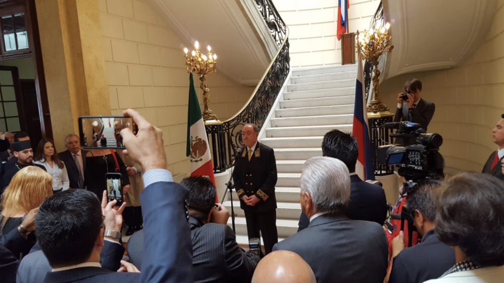 Embajador de Rusia dice adiós a México