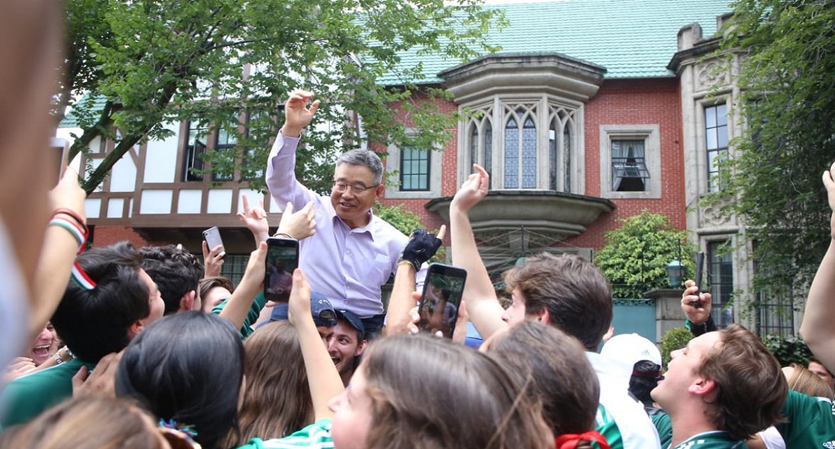 #Video Embajador coreano felicita al Tri por pase a octavos de final