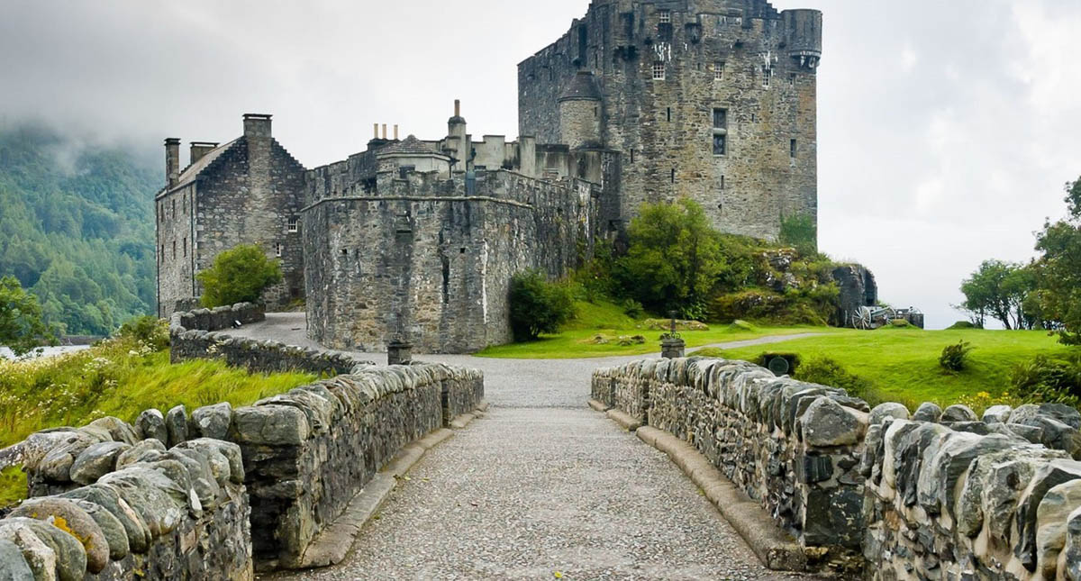 Conozca los objetos prohibidos para ir al extranjero - escocia-castillo-de-eilean-donan