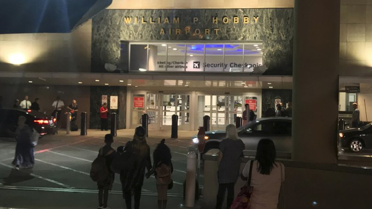 Granada de juguete provoca cierre parcial de Aeropuerto de Houston